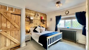 Photo 17- click for photo gallery